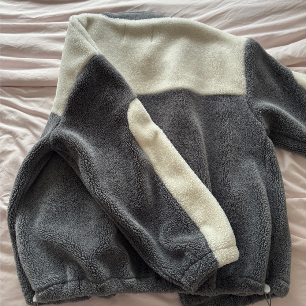 aelfric eden oversized fleece jacket - Picture 4 of 6